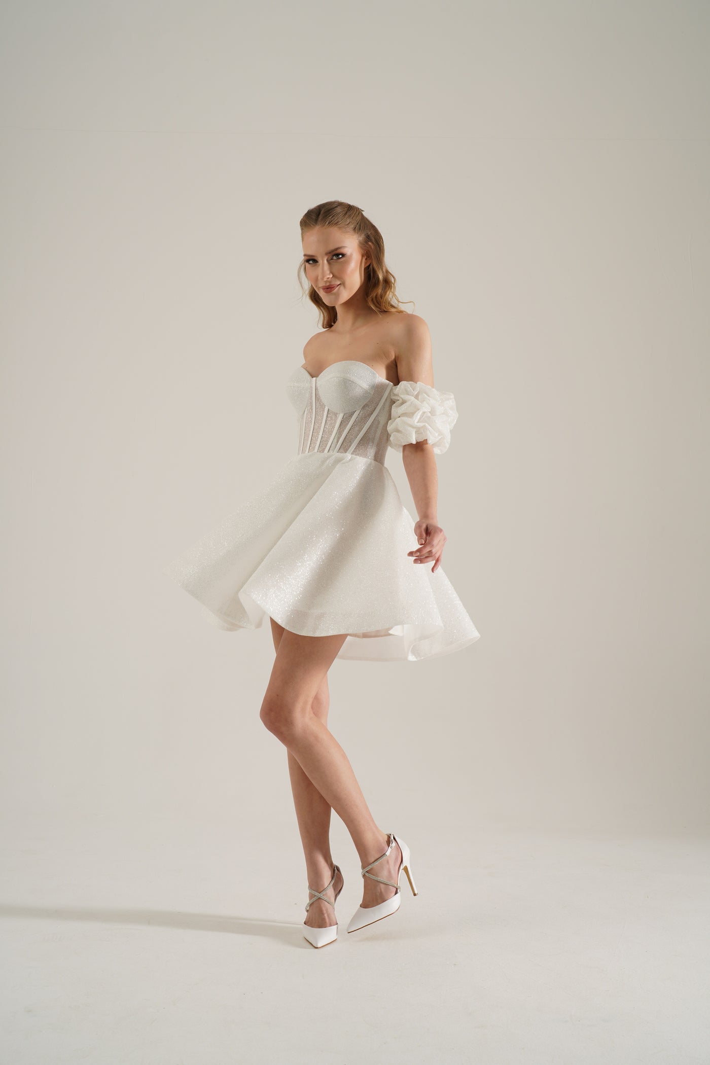 Moonelle Mini Gelinlik